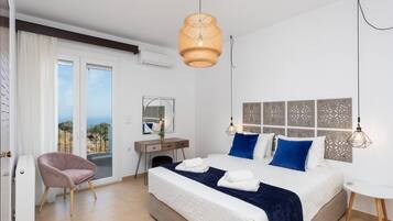 5 bedrooms, iron/ironing board, travel cot, WiFi