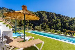 Pool - Villa Flower - Two Bedroom Villa, Sleeps 4 (Cómpeta)
