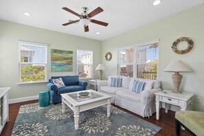 House | Living area - 30A Beach House - Pelican's Rest by PHG (Panama City Beach)