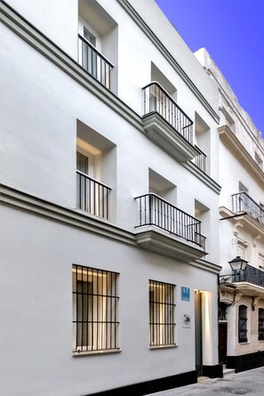 Exterior detail - Penthouse with terrace - Villar Suites by Cadiz4Rentals (Cádiz)