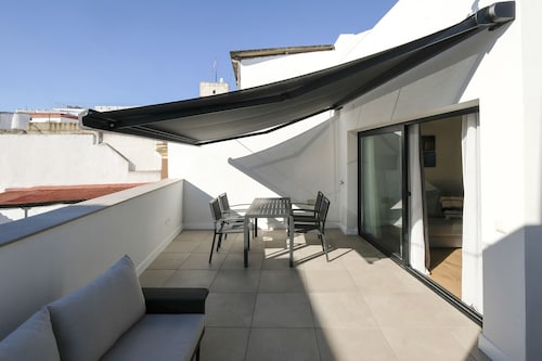 Villar Suite ALAMEDA by Cadiz4Rentals