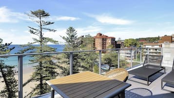 Premium bedding, down duvets, pillow-top beds, in-room safe