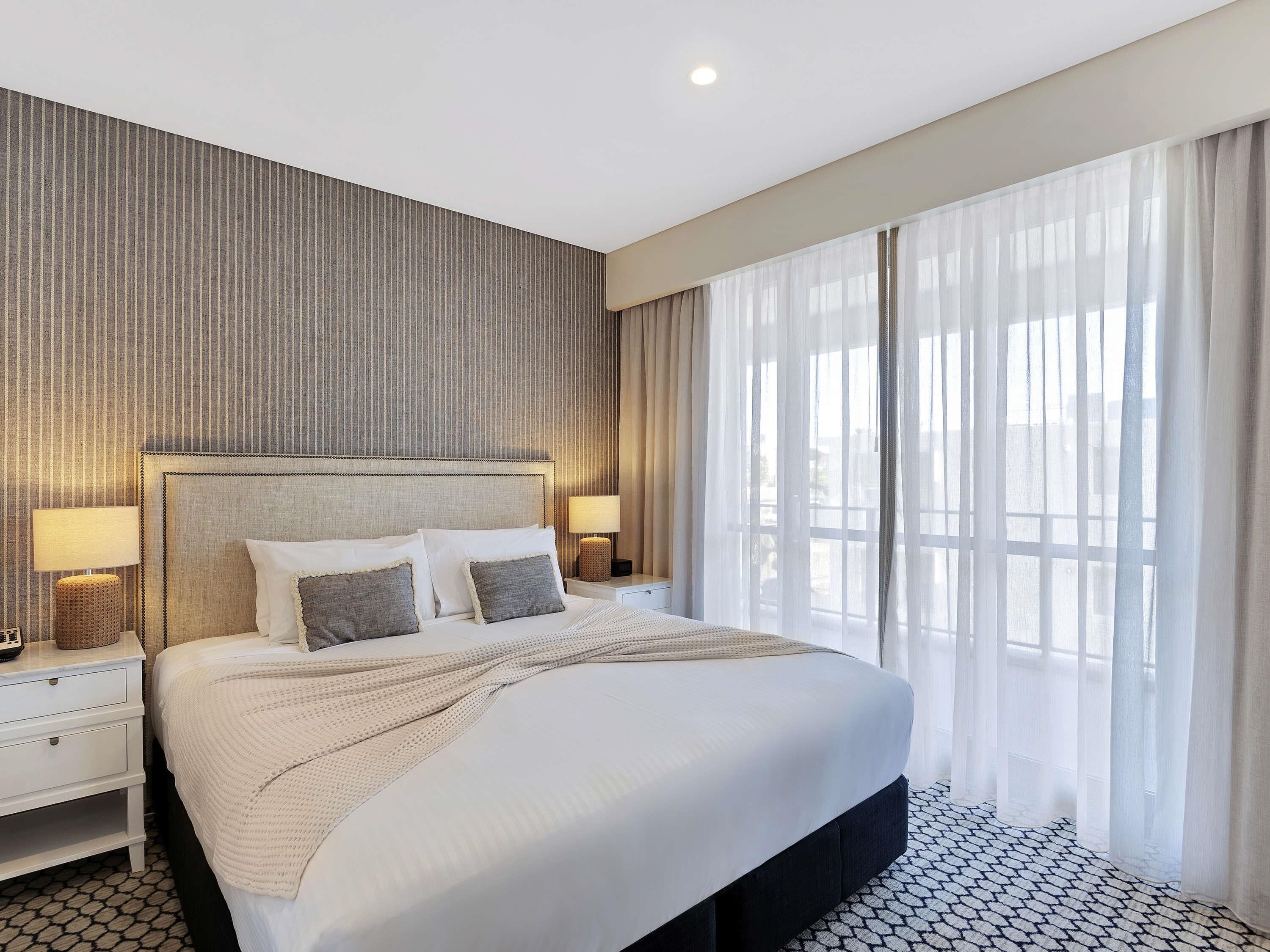 Apartment, 1 Bedroom, Ocean View | Premium bedding, down comforters, pillowtop beds, in-room safe