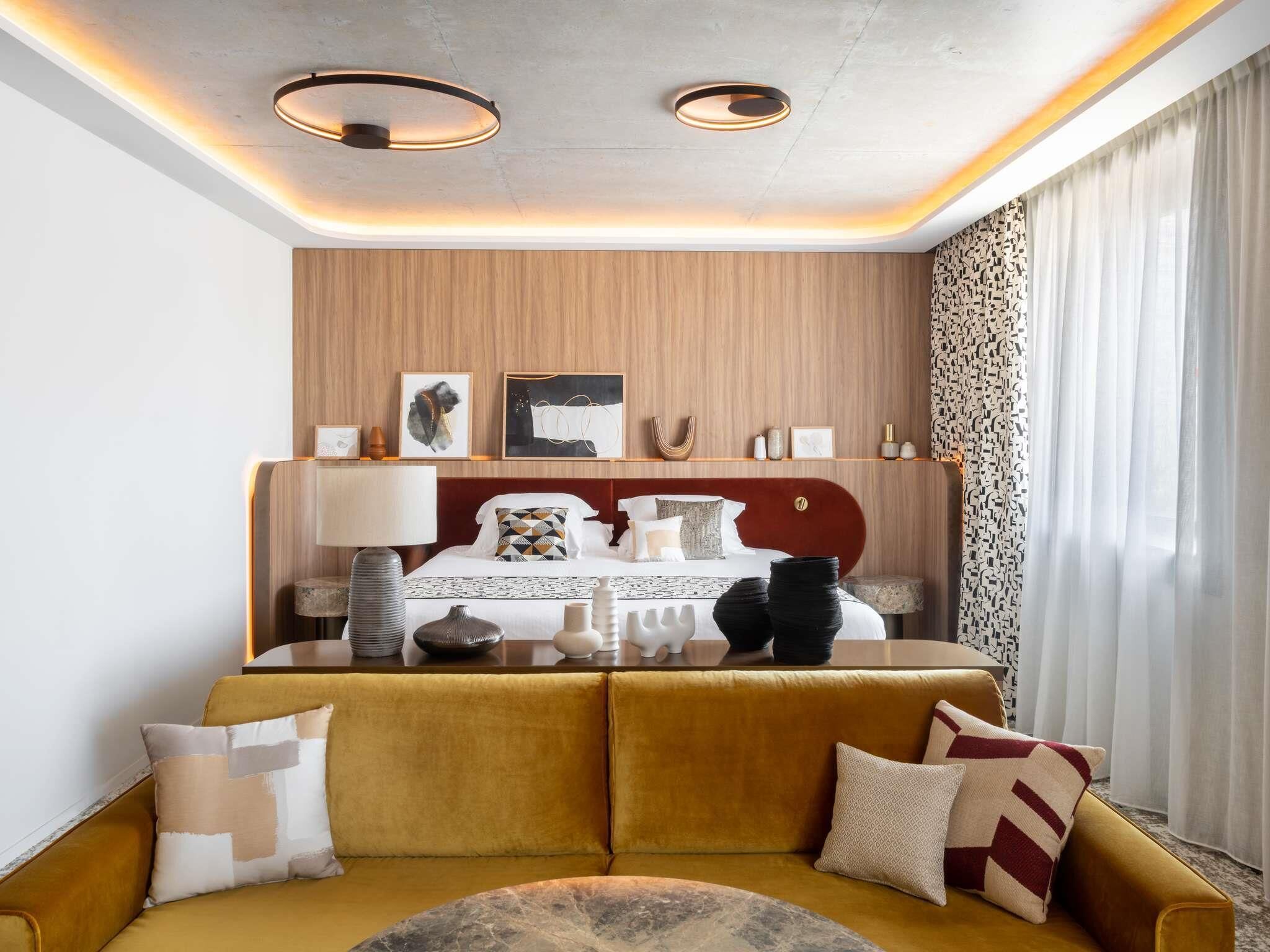 Premium bedding, pillow-top beds, in-room safe, desk