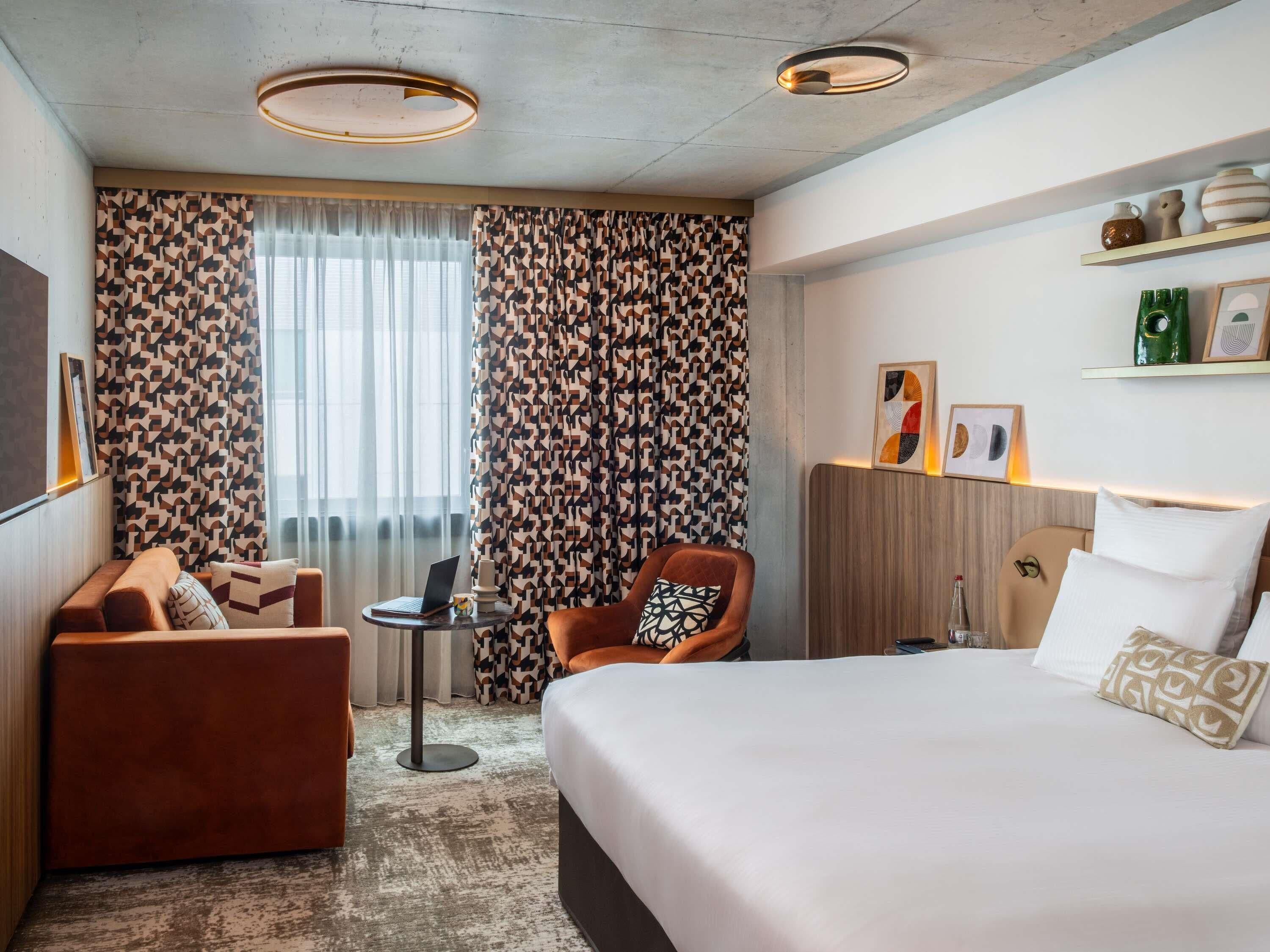 Premium bedding, pillowtop beds, in-room safe, desk