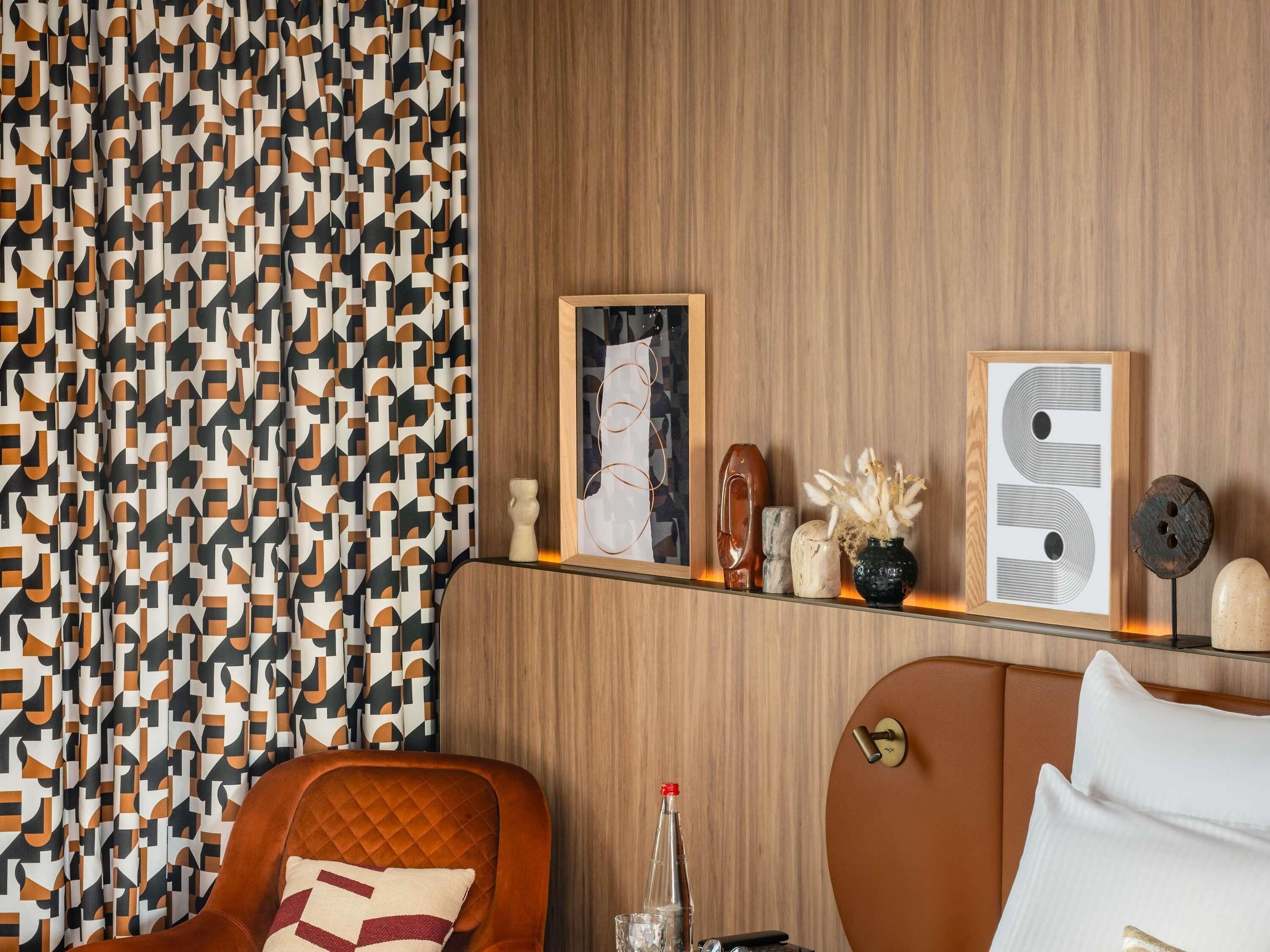 Literie de qualité, lit avec matelas à plateau-coussin, coffre-fort
