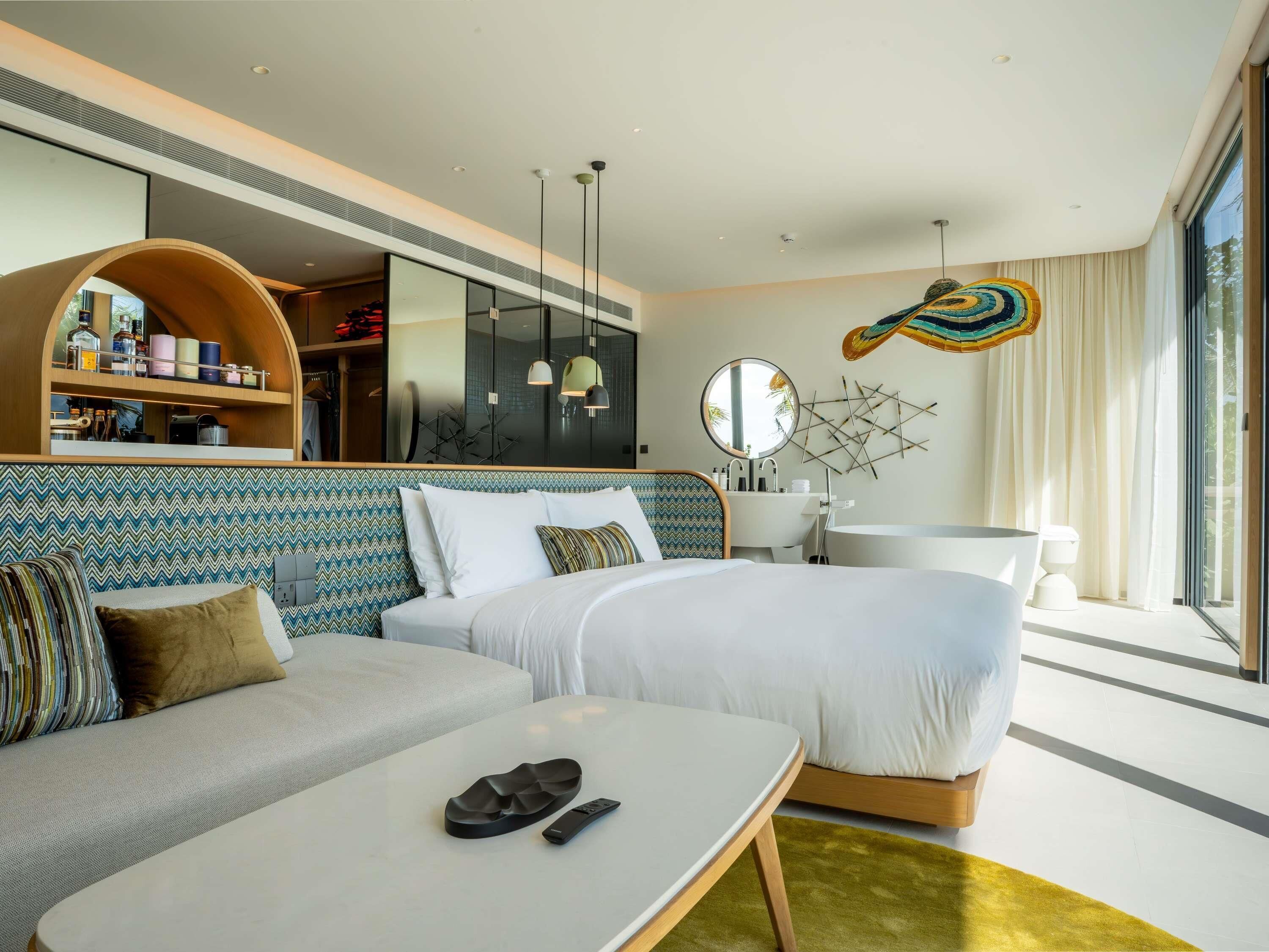 Family Beach Pool Villa with Capsule