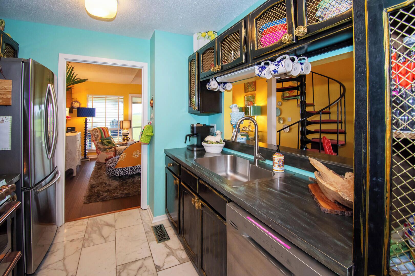 Condo, Multiple Beds, Patio, Garden View | Private kitchen | Fridge, microwave, oven, stovetop
