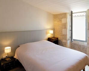 2 chambres, fer et planche à repasser, Wi-Fi gratuit