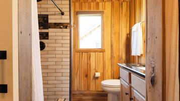 Shower, towels, soap, shampoo