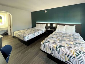 Standaard kamer, 2 tweepersoonsbedden, niet-roken, koelkast & magnetron | Beddengoed