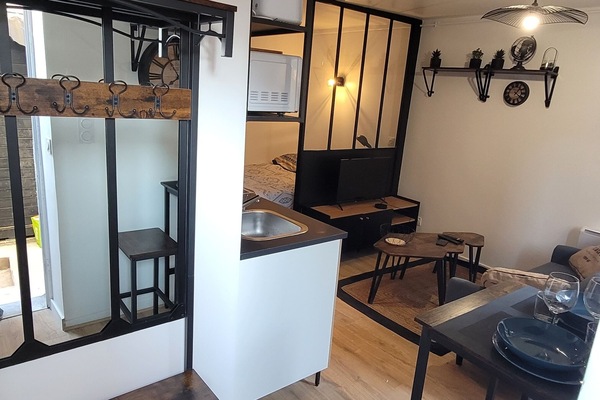 1ed1c48d-d624-4989-aa66-2370107cbff5