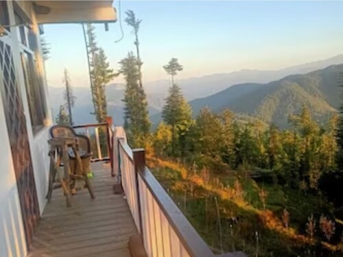 Norvin Homes-Standard Double Room/ breakfast included