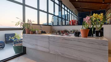 Bar (en la propiedad)