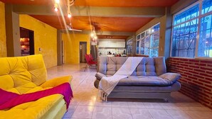 Family House | Living area - Del Lago Lofts - Casa Vacacional Temixco (Temixco)