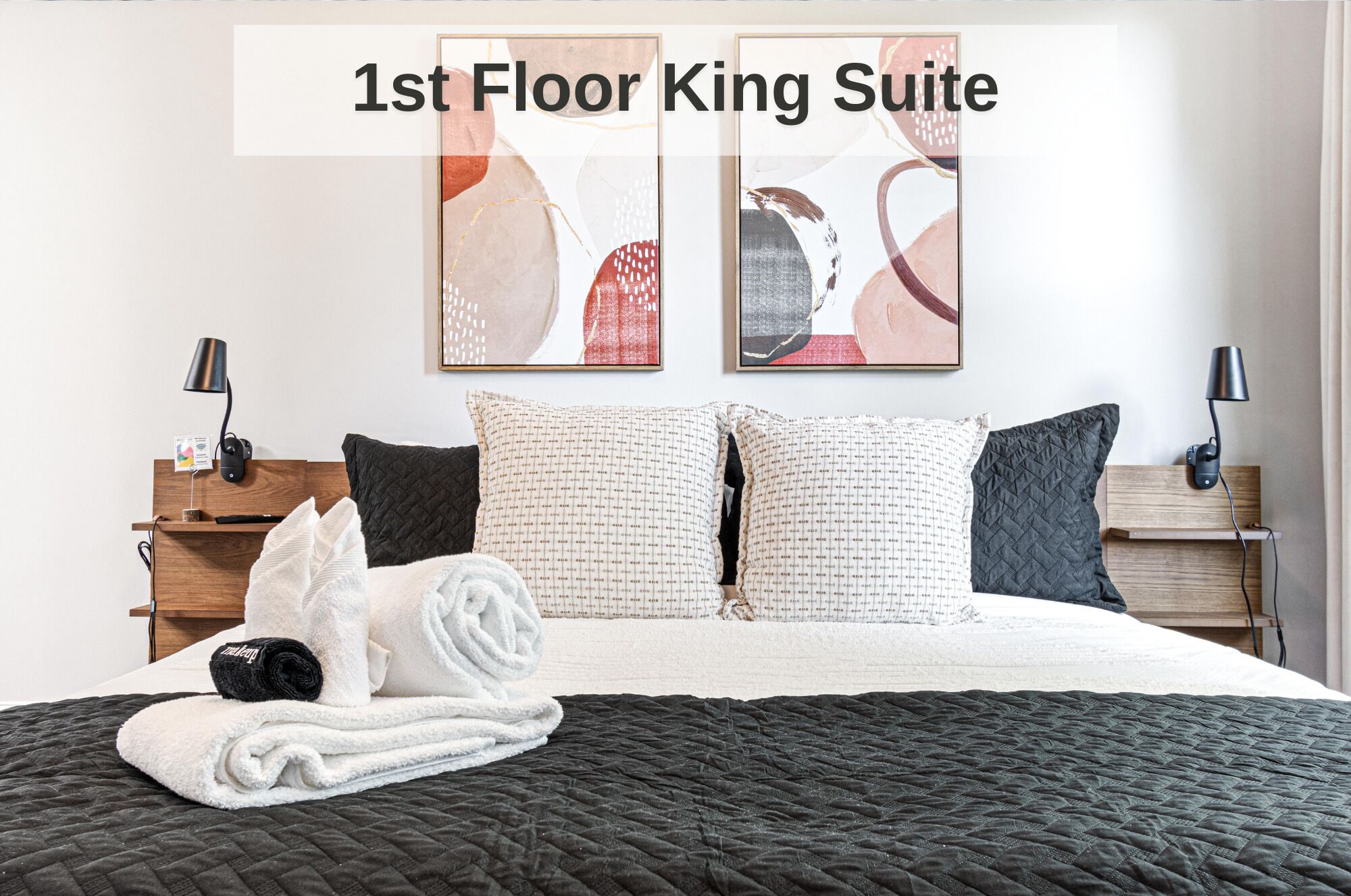 4 makuuhuonetta, silitysrauta/-lauta, ilmainen Wi-Fi, vuodevaatteet