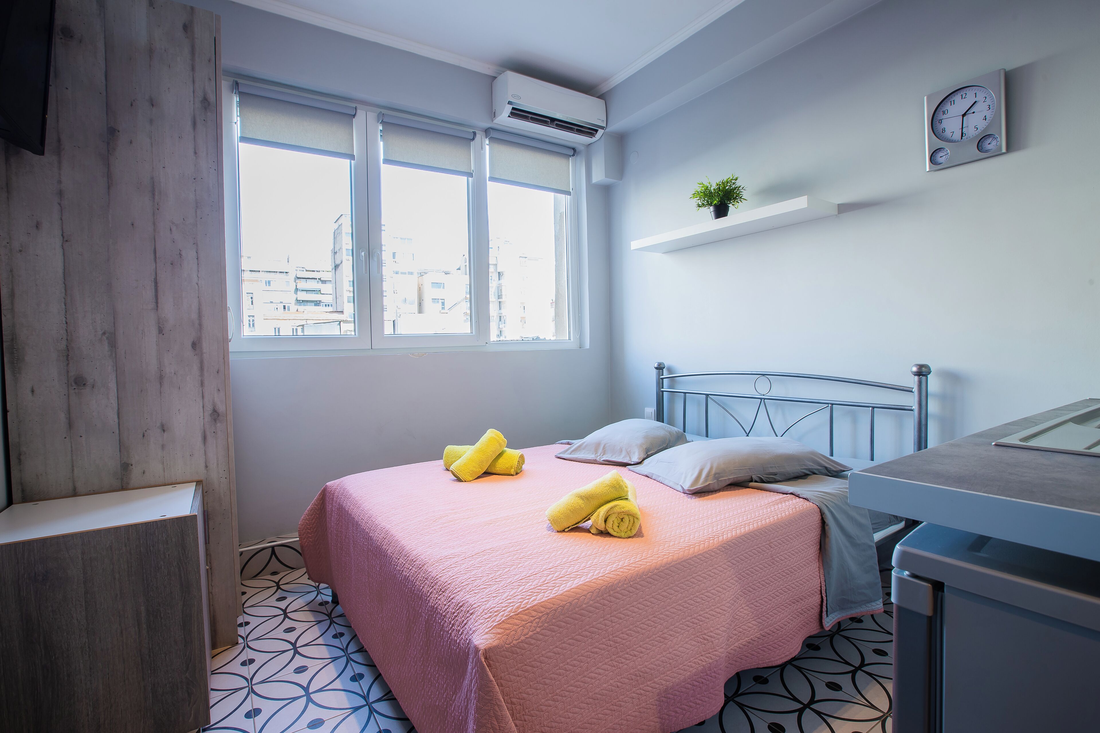 1 chambre, coffres-forts dans les chambres, bureau, Wi-Fi