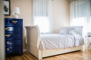 2 Schlafzimmer, Bügeleisen/Bügelbrett, Reisekinderbett, WLAN