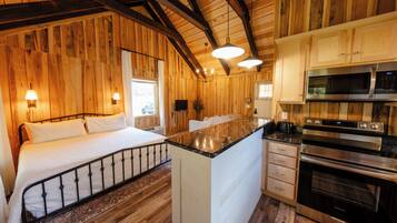 1 bedroom, travel crib, free WiFi, bed sheets