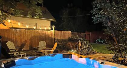 Historic Rock House w/Hot Tub and Game Room Downtown next to NAU