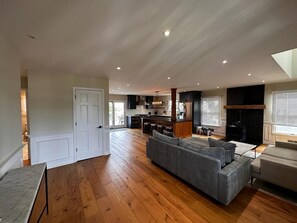 Smart TV, chimenea