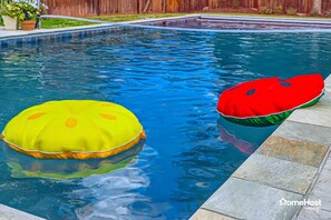 Beheizter Pool