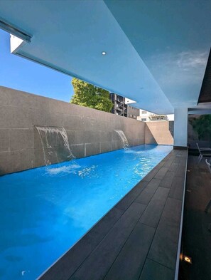 Pool - Unique location, workspace, great guest service (Santo Domingo)