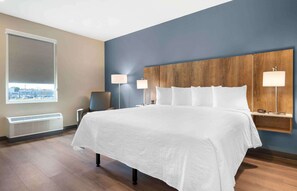 Studio Standard, 1 très grand lit, non-fumeur, réfrigérateur et four  à micro-ondes