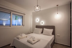 1 chambre, bureau, Wi-Fi gratuit, draps fournis