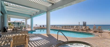 室外 SPA 浴缸