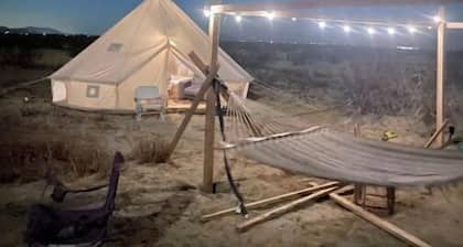 Unique stay 90 mins from la