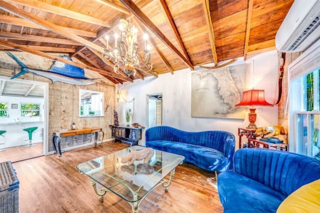2BD/2BTH Historic Florida Home walk to the action!