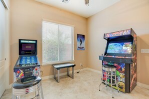Games room - Pool, Hot Tub & Putting Green: Estrella Mtn 4BR (Goodyear)