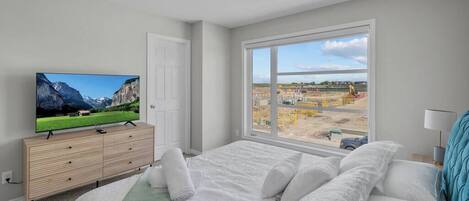 3 chambres, fer et planche à repasser, Wi-Fi gratuit, draps fournis