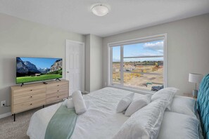 3 makuuhuonetta, silitysrauta/-lauta, ilmainen Wi-Fi, vuodevaatteet