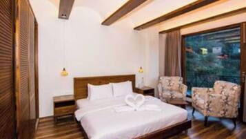 3 chambres, Wi-Fi, draps fournis