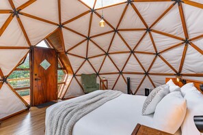 1 Schlafzimmer, Zimmersafe, WLAN, Bettwäsche