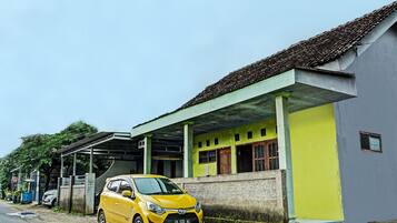 Bagian depan properti