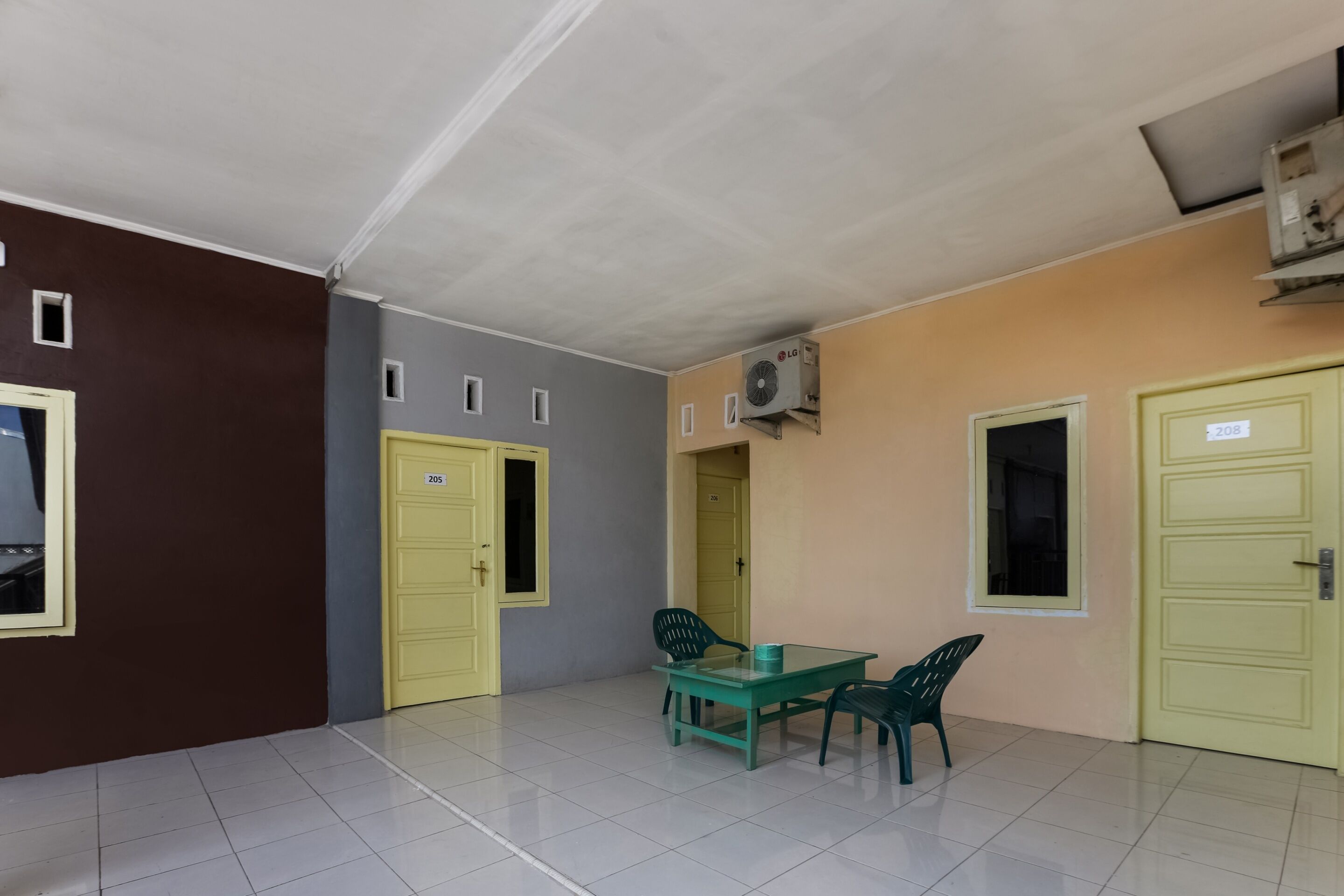 Photo - Urbanview Hotel Mine Residence Syariah