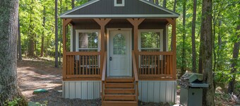A tranquil Tiny House on Lewis Smith Lake
