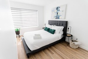 2 bedrooms, desk, iron/ironing board, free WiFi