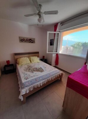1 bedroom, iron/ironing board, WiFi