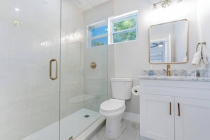 Shower, towels