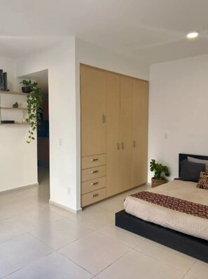 1 Schlafzimmer, Bügeleisen/Bügelbrett, Internetzugang, Bettwäsche