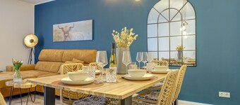 Central design apartment near the shore - 105 sqm - Parking - Kitchen - Netflix