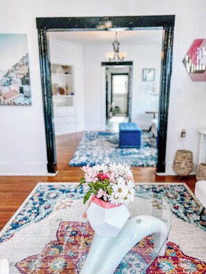 Interior - Cozy & Modern Entire Home  (Winthrop)