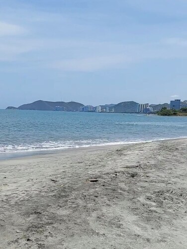 5 Minutos de La Playa. Apartamento Familiar en Santa Marta, Playa Dormida