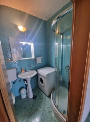Bathroom - One-Bedroom Apartment (Krvavica)