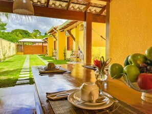 Outdoor dining