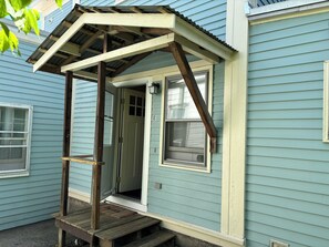 تفاصيل الفندق من الخارج